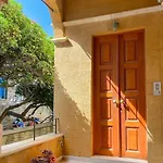 Chic Magnificent Sea View Apartamento
