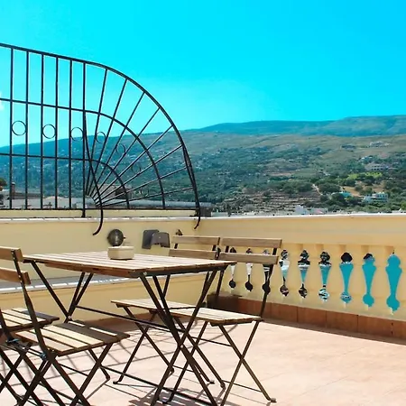 Chic Magnificent Sea View Apartment *